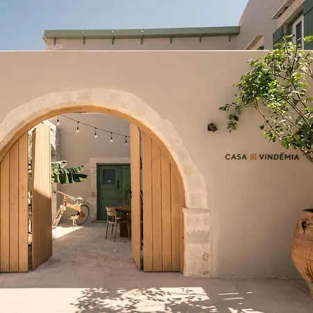 Casa Vindemia